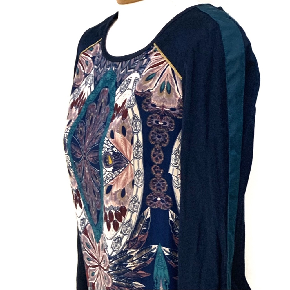 Color Block Navy Top with Multicolor Print Top - Picture 5 of 7